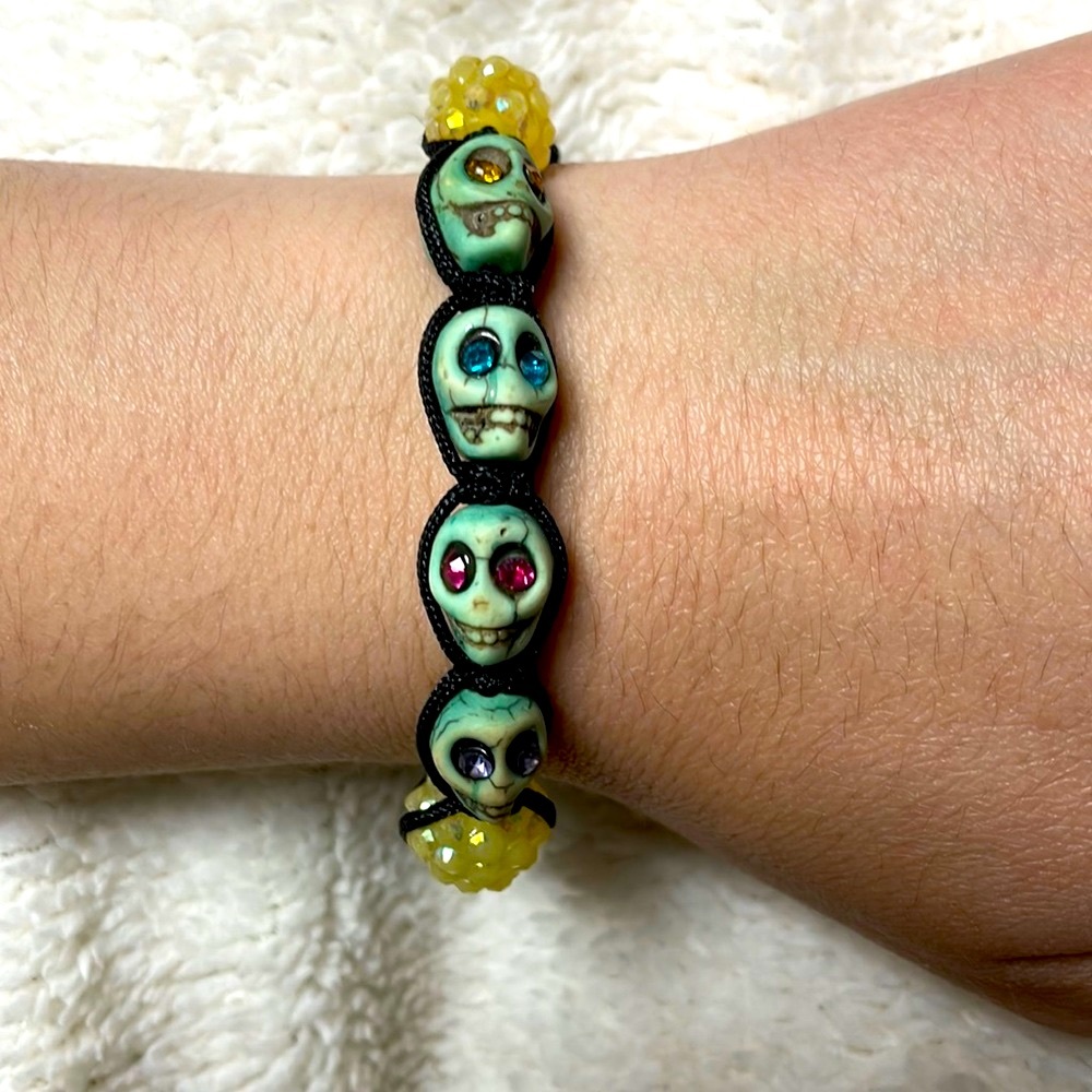 Unique skull bracelet